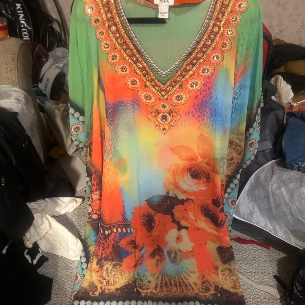 Bright Multi-Color Floral V-Neck Women’s Top